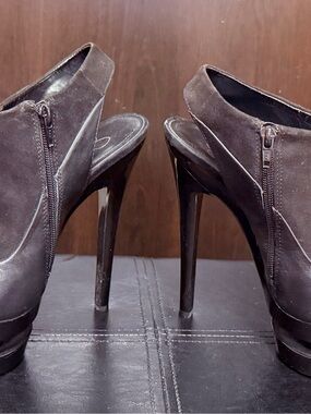 Jessica Simpson Black Suede Zip Back Stiletto Slingbacks
